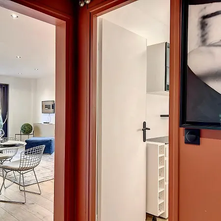 L'art 21 - Yourhotshelper Apartamento